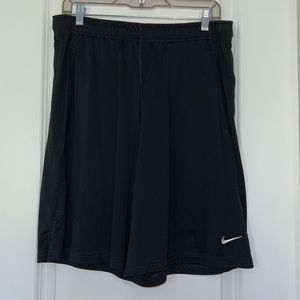 Men’s Nike Dry Fit athletic shorts. Size XL